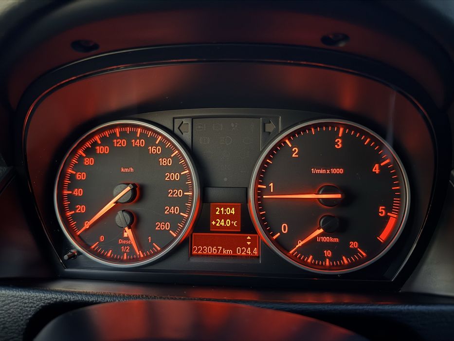BMW X1 2010 — imagine 2