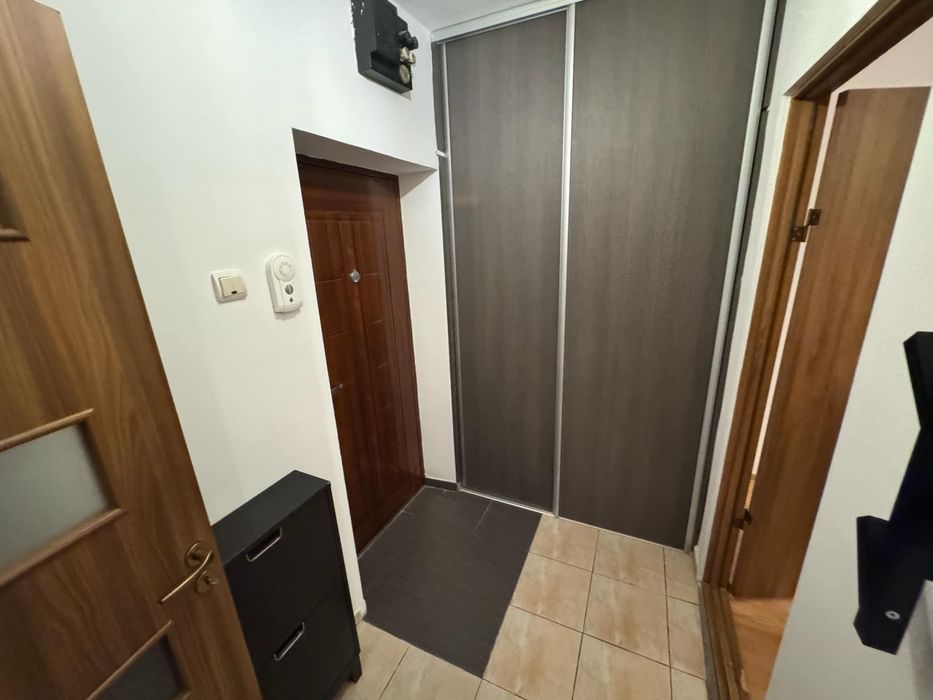 Apartament 2 camere de închiriat