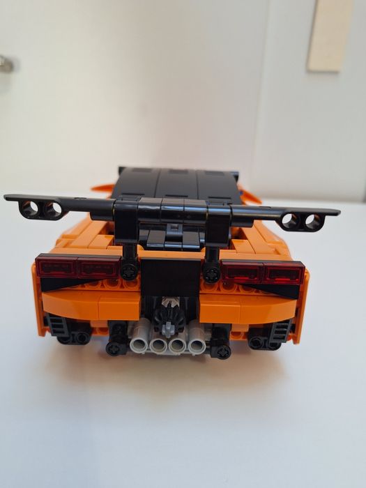 Lego Technic 42093 - Chevrolet Corvette ZR1 - incomplet