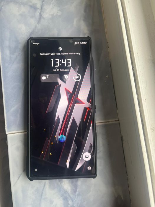 Vând sau schimb Redmagic 9 pro