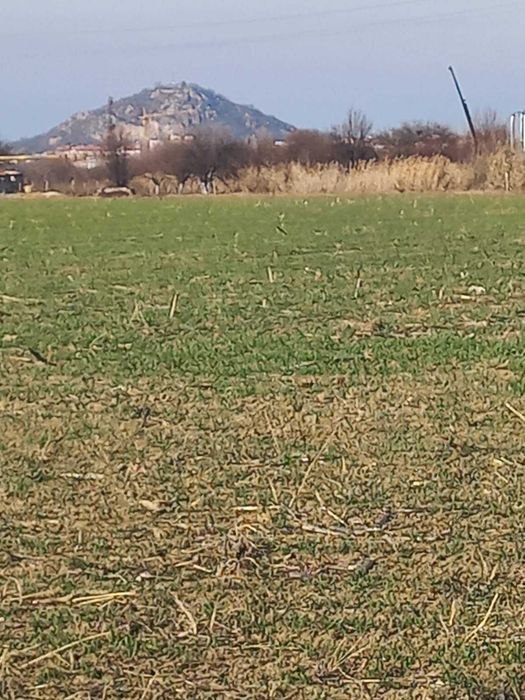 Парцел зад митницата на кукленско шосе