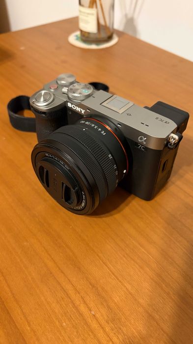 Sony Alpha A7C II  + Obiectiv 28-60mm, Argintiu, Nou Garantie Apr 2027