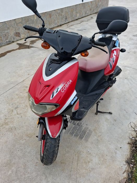 Скутер 50к китайски