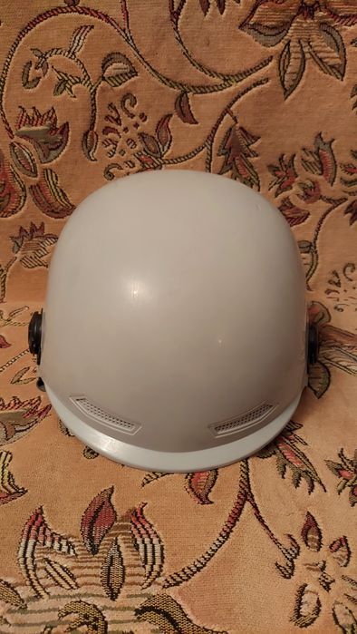 Келварная каска целая