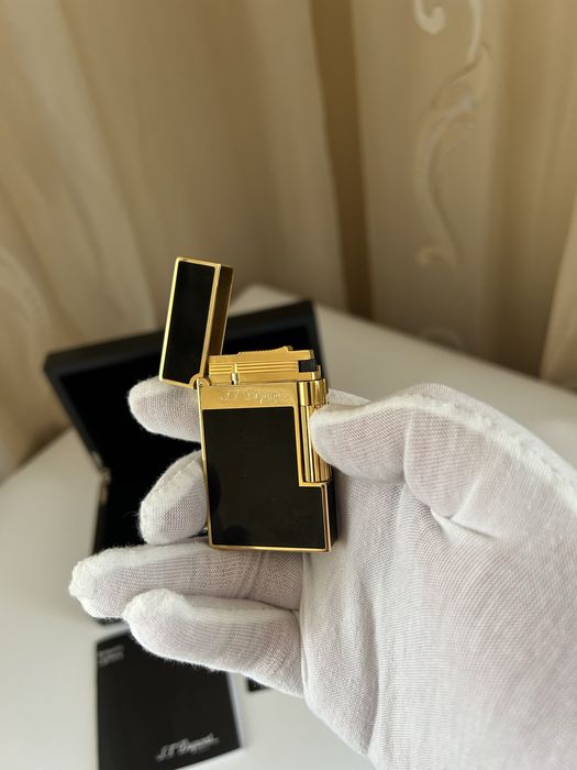 S.T. Dupont Ligne 2 Black & Gold – запалка, 2 пламъка, пълен комплект