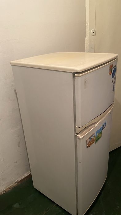 Холодильник рабочий