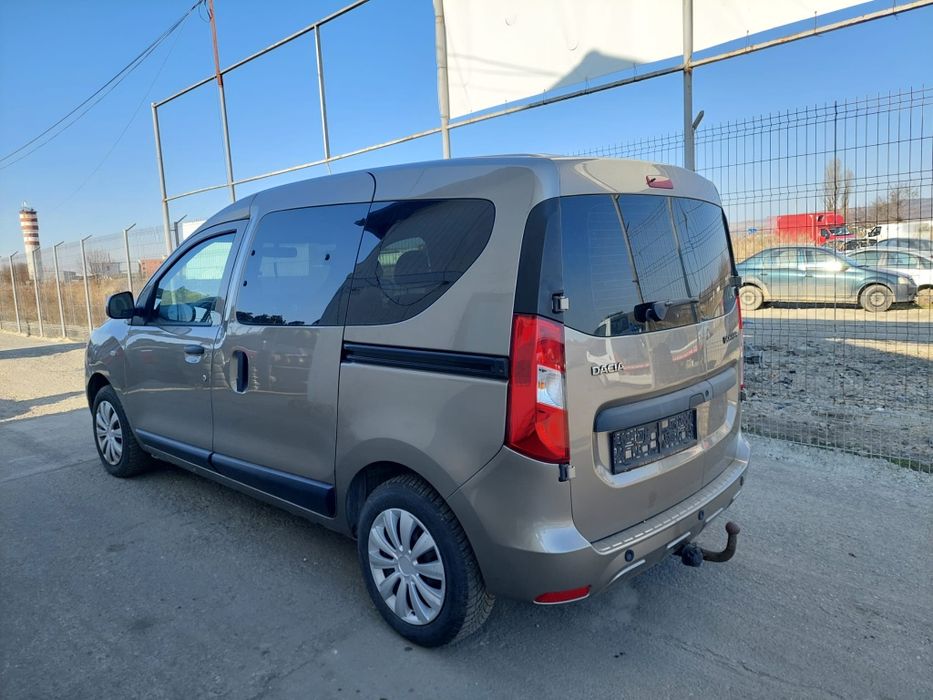 Dezmembram Dacia Dokker, an 2014, MOTOR 1.2 TCE