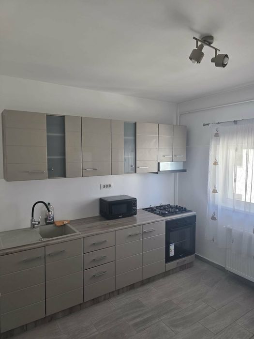 Apartament de inchiriat
