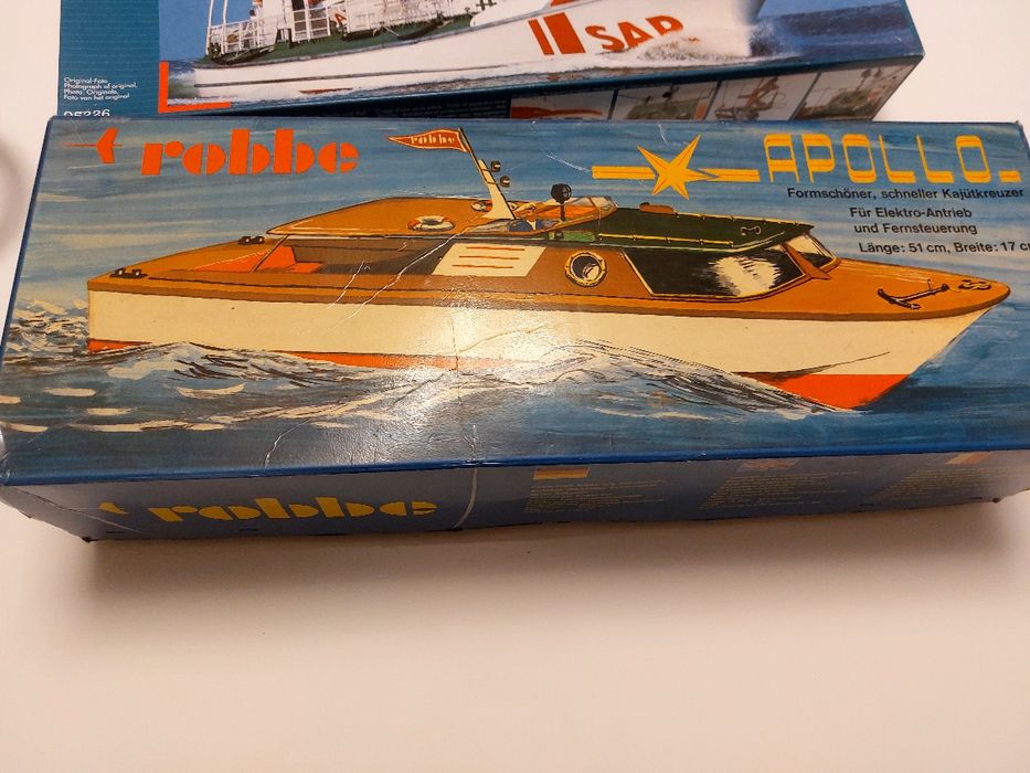 Kit-uri , aeromodele, navomedele