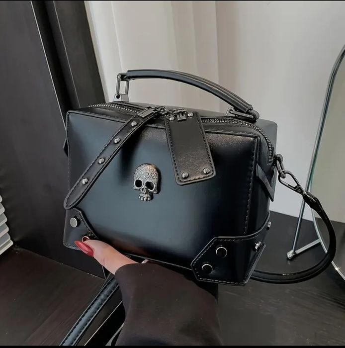 Дамски ефектни чанти