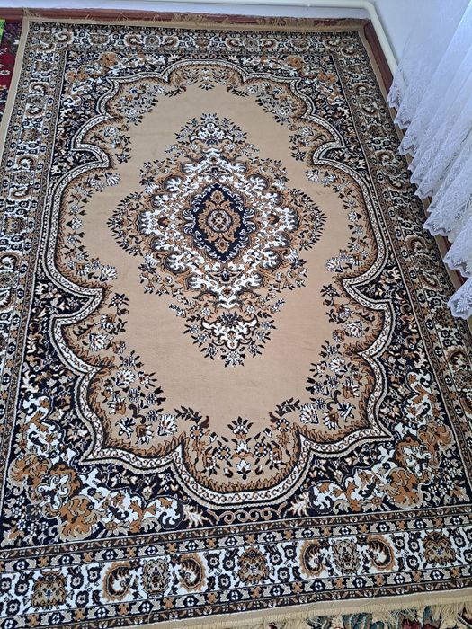 Бу кілем сатылады