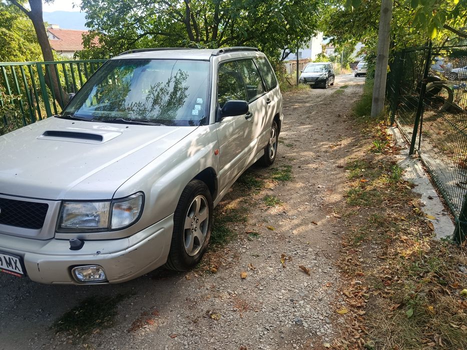 Subaru forester 1999 2t 170кс