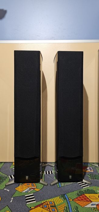 Piano Craft Yamaha NS 555 boxe turn coloane de podea