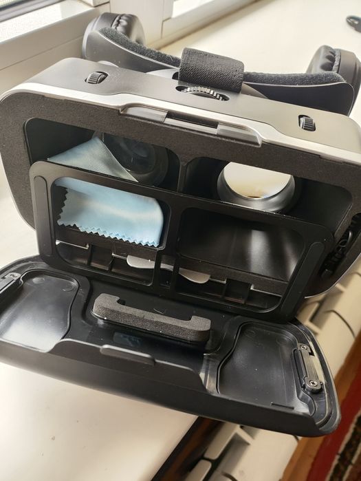 VR SHINECON ochki sotiladi