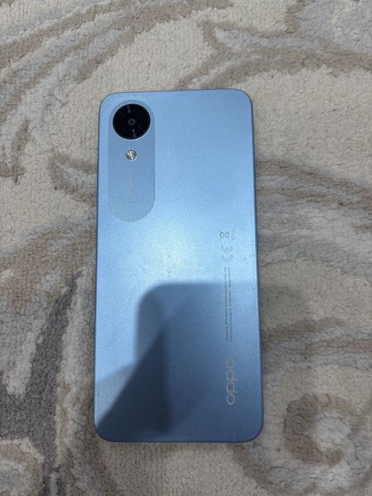 Oppo A17K.