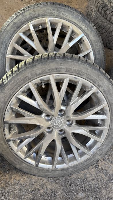 Продам диски с резиной