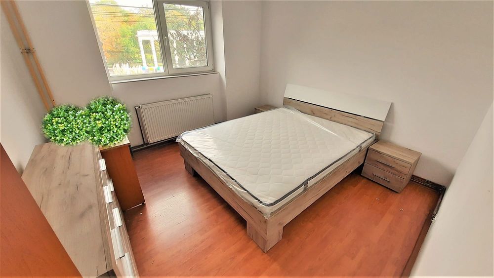Închiriez apartament cu 2 camere