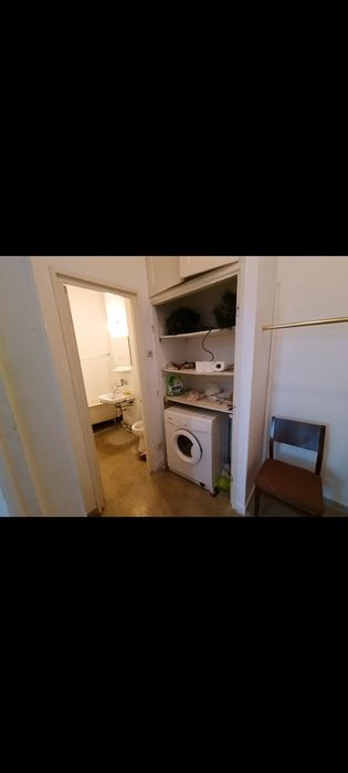 Închiriez/vând garsonieră dublă zona Cina