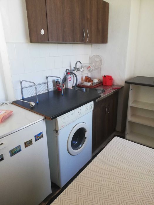 Дава се под наем Двустаен апартамент в Плевен, Дружба 4 - 87 кв.м за 204 € - Снимка #3