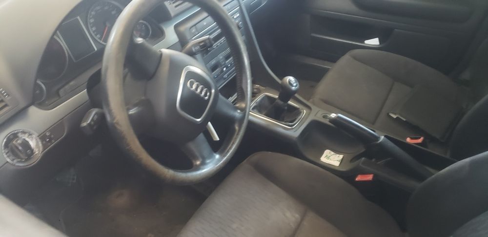 Motor audi a4 1.9 ,cutie viteze manuala, haion,uși laterale