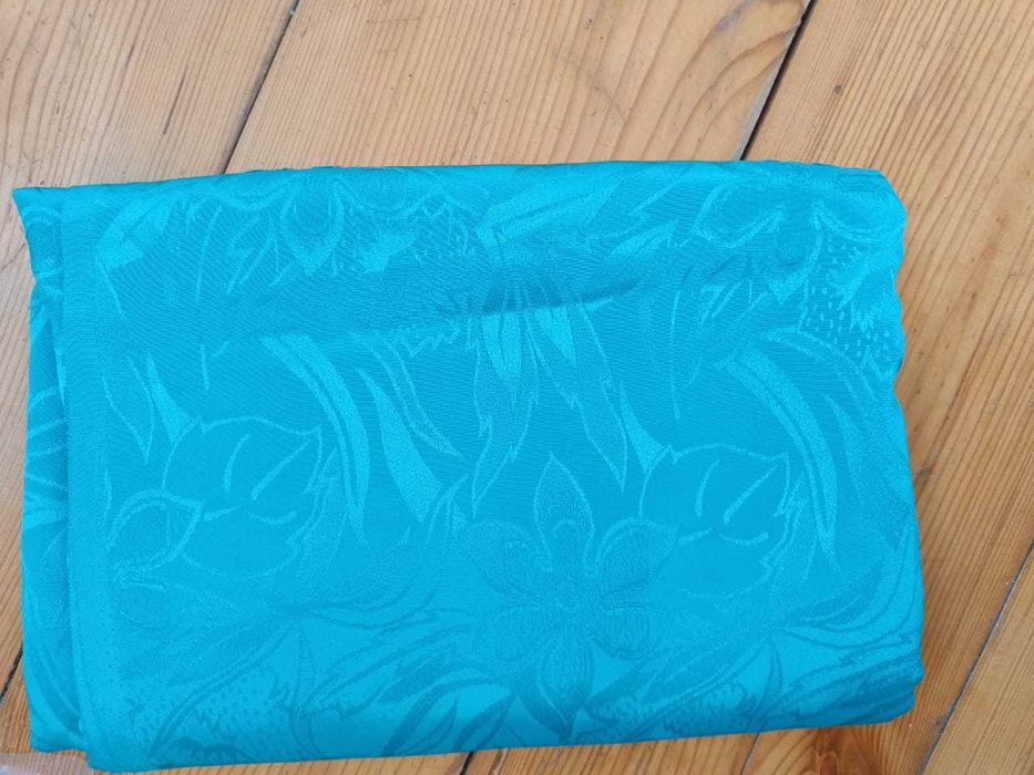 Ткани отрезы разные