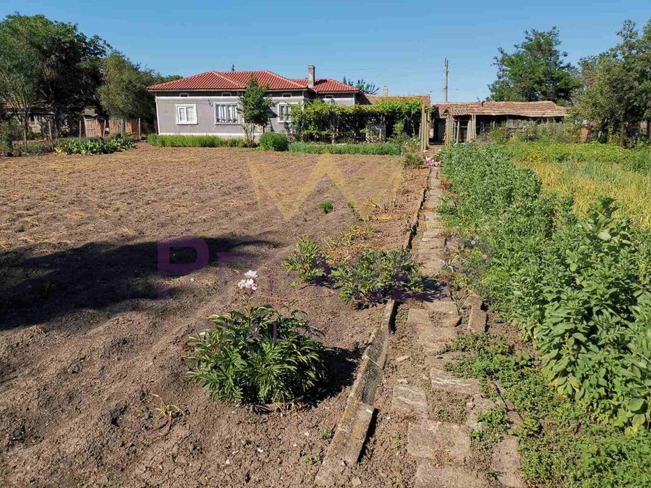 Продава се Къща в с. Соколово, Област Добрич - 140 кв.м за 608 €/кв.м - Снимка #1