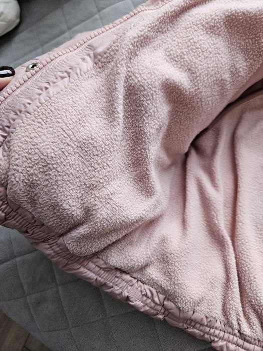 Срочно продаю детскую куртку