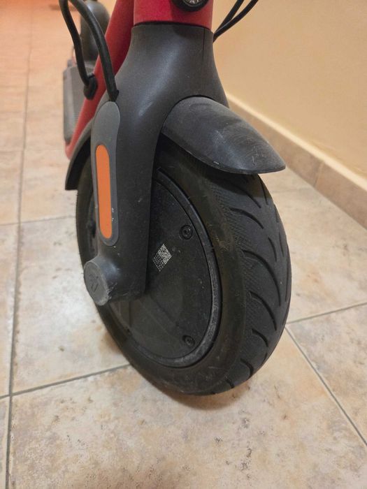 Електрическа тротинетка Ninebot by Segway D28E