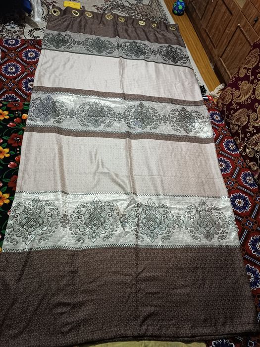 Parda sotiladi eshikniki vanderazalaniki