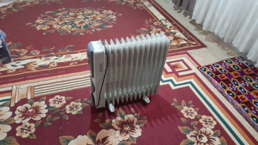 Ishlab turgan isitgich arzon narxda sotiladi