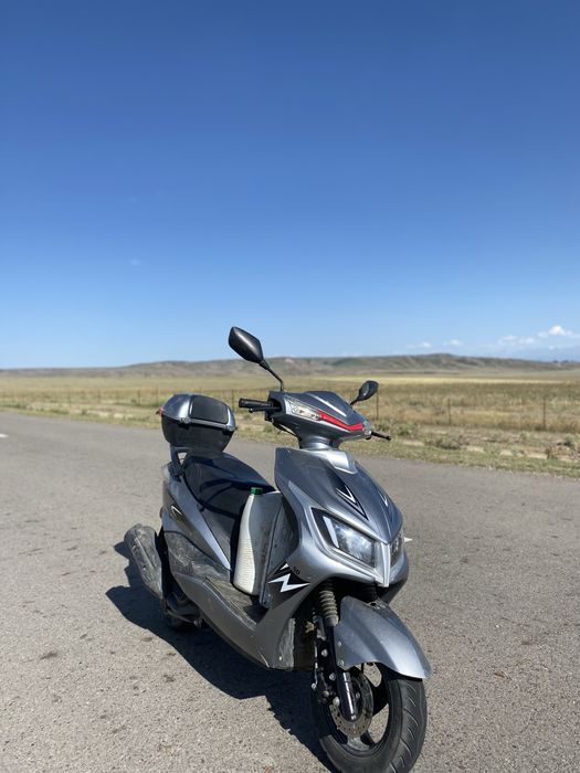 Продам мопед м8 140к