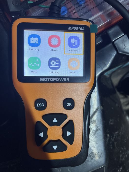 Tester baterie auto 12V + alternator