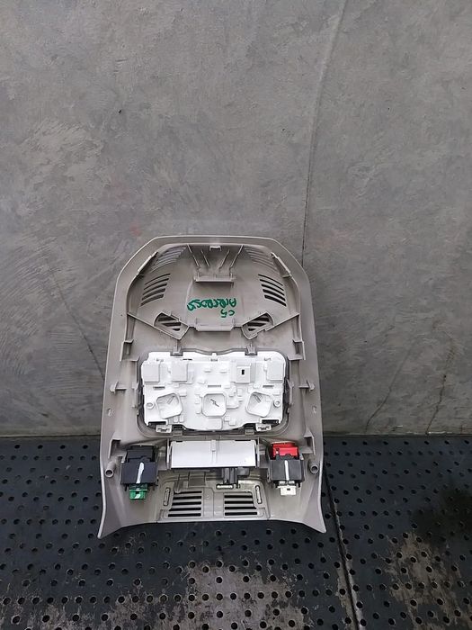 Plafoniera fata citroen c5 aircross 9814584177 9814584277