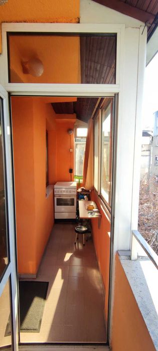 Продава се Двустаен апартамент в Варна, Лятно кино Тракия - 70 кв.м за 1929 €/кв.м - Снимка #2