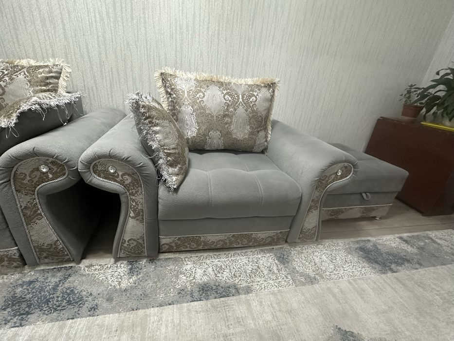 Мягкий уголок для Вашей гостиной