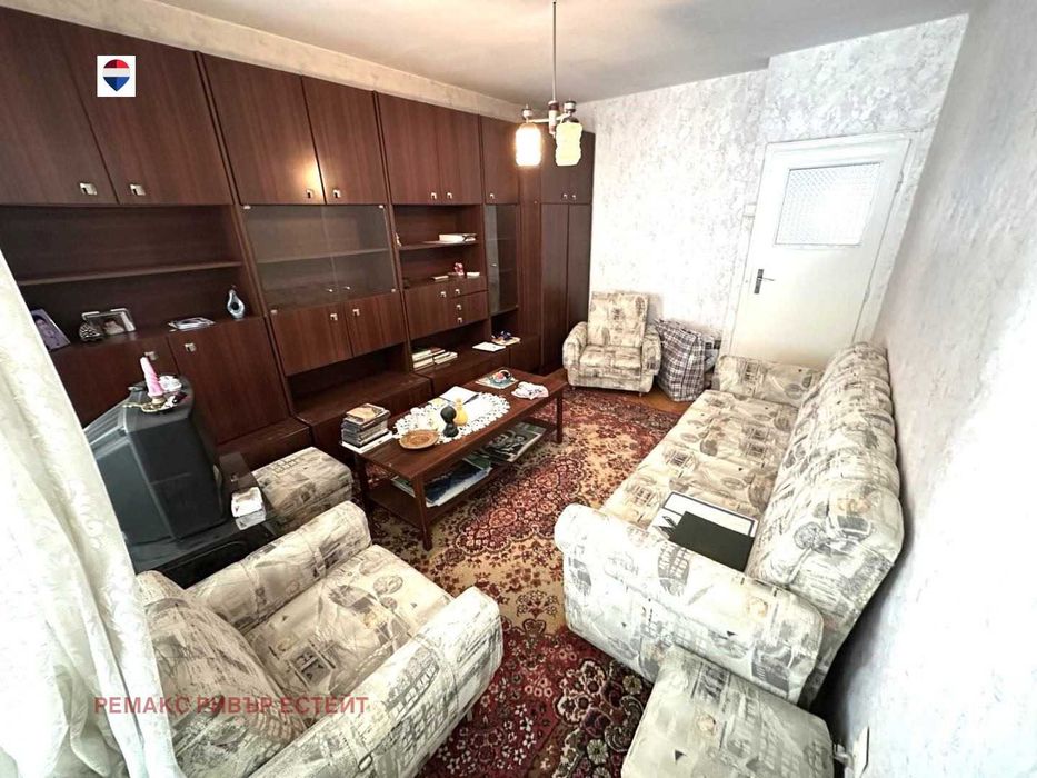 Тристаен апартамент за продажба кв. Възрааждане - снимка 3