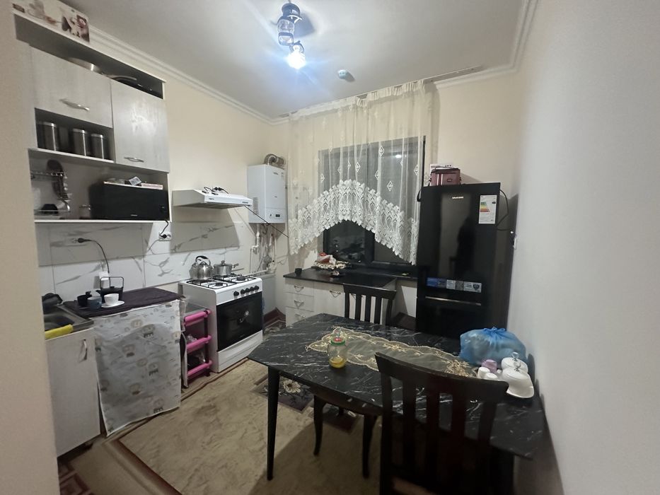 Сергели янги дархон 3/12/16.  Срочно сотилади.