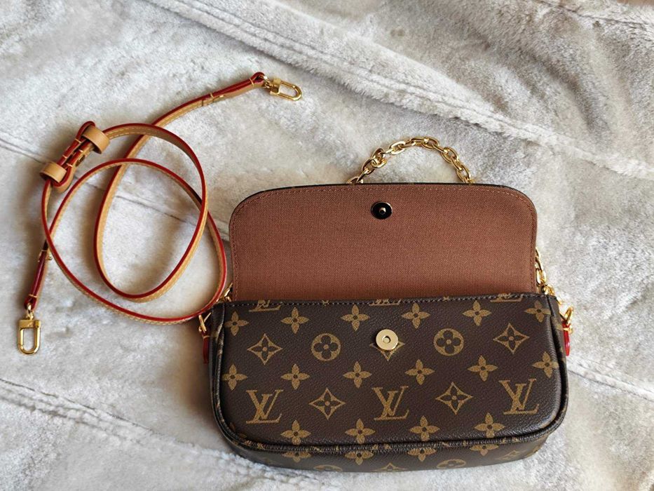LOUIS VUITTON Дамска чанта Ivy Wallet On Chain Bag Монограм