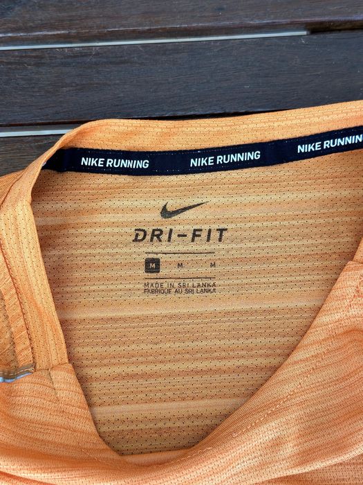 Мъжка спортна тениска Nike Dri-Fit - размер M, много добро състояние