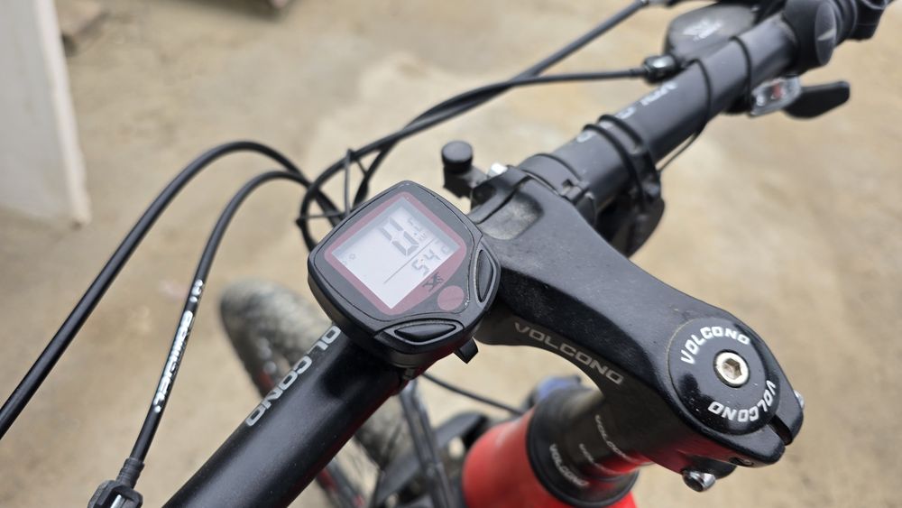 Велосипед спортивный гибрид