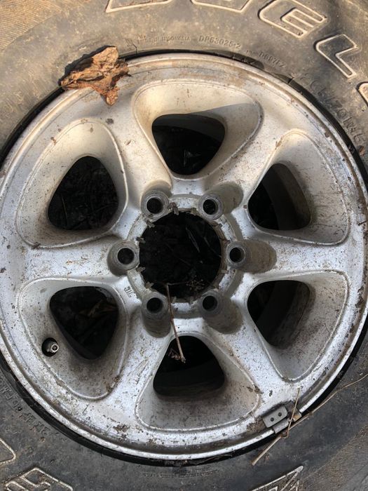 Продам диски на внедорожники