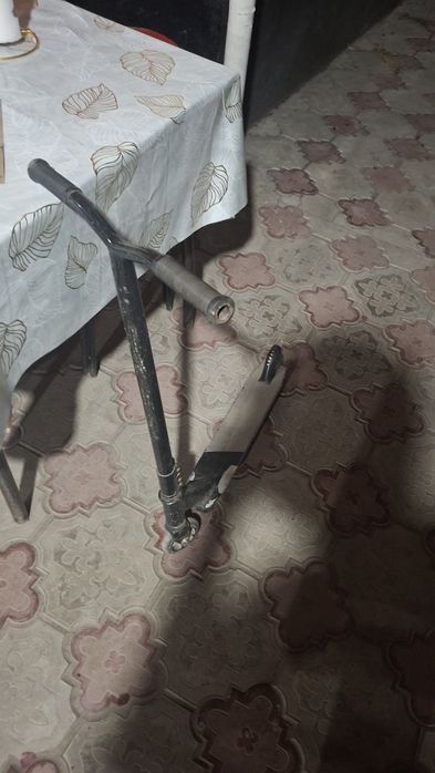 Продам эти 2 самаката