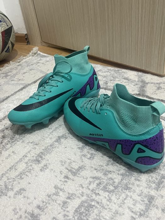 Бутсы 38 размер новый