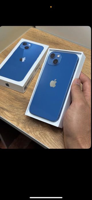 Продам айфон 13 синий