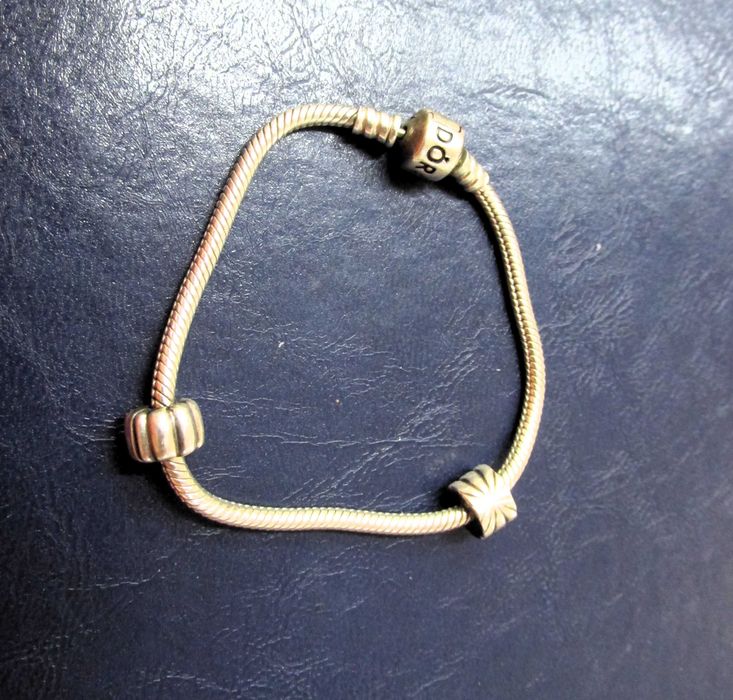 ОРИГИНАЛНА сребърна гривна  PANDORA