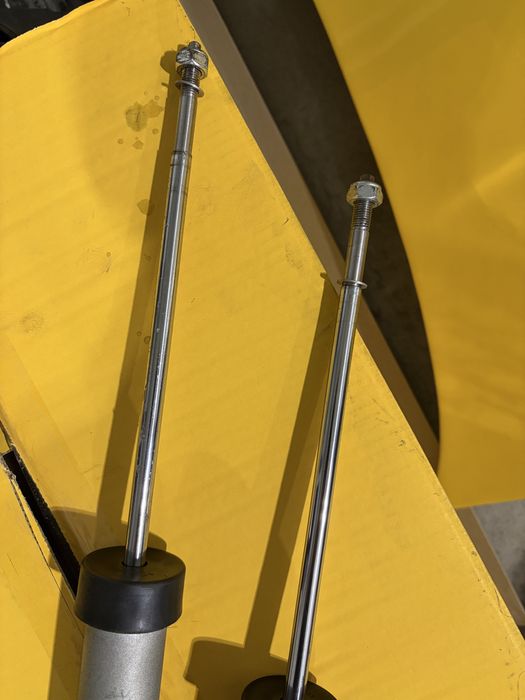 2 Amortizoare spate H&R - BMW e36/e46 , stare impecabila