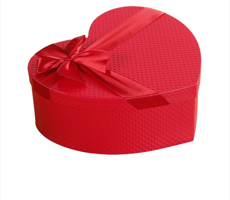 Подаръчна кутия сърце с панделка / сет 3 броя - S/M/L