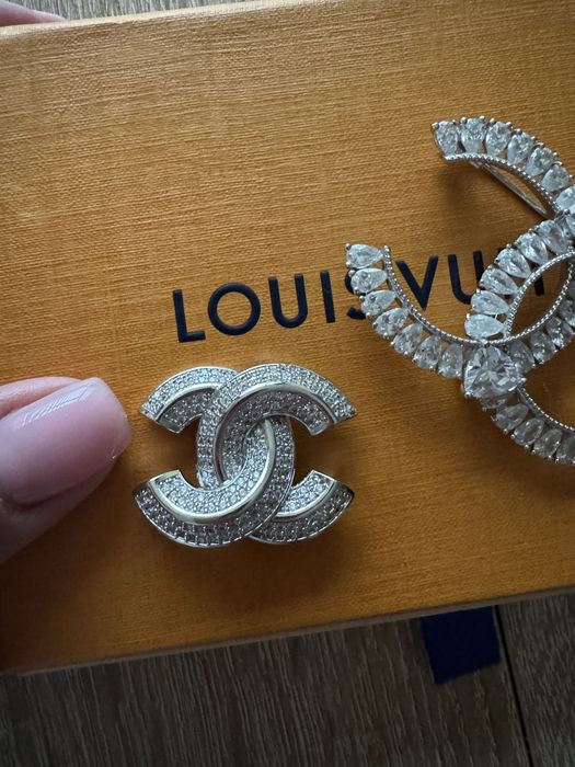 Брошки chanel с кристали