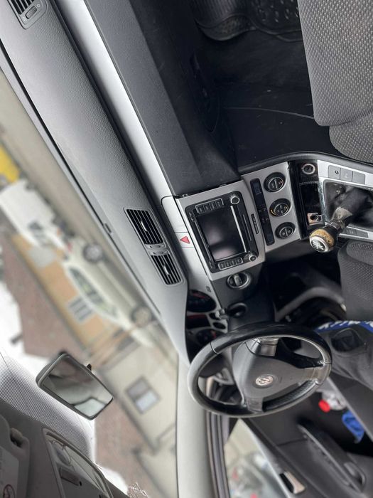 Vând Vw passat 1.9 an 2008