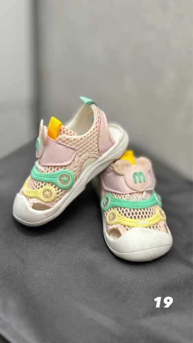 Обувь для девочки